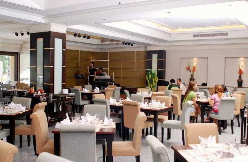 Chakungrao Riverview Hotel Kamphaeng Phet Extérieur photo