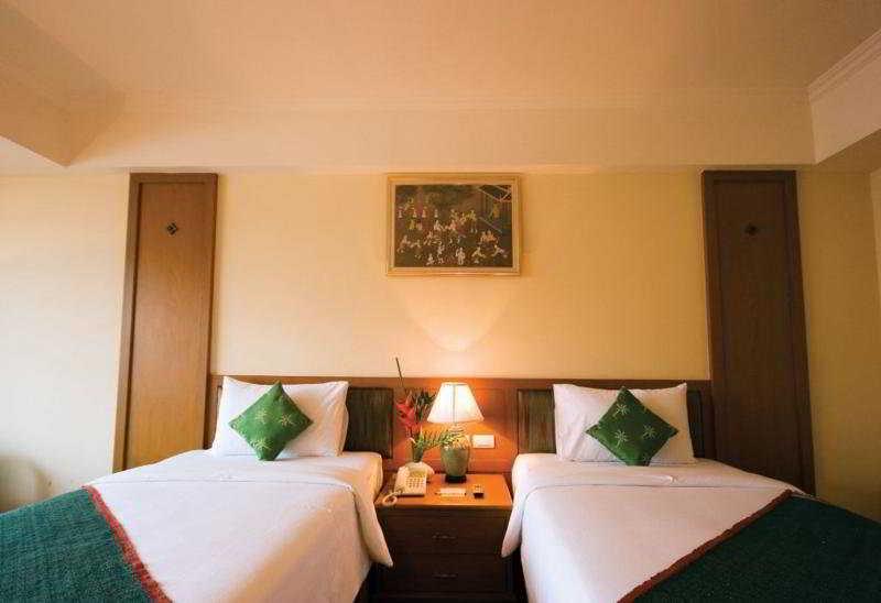 Chakungrao Riverview Hotel Kamphaeng Phet Extérieur photo