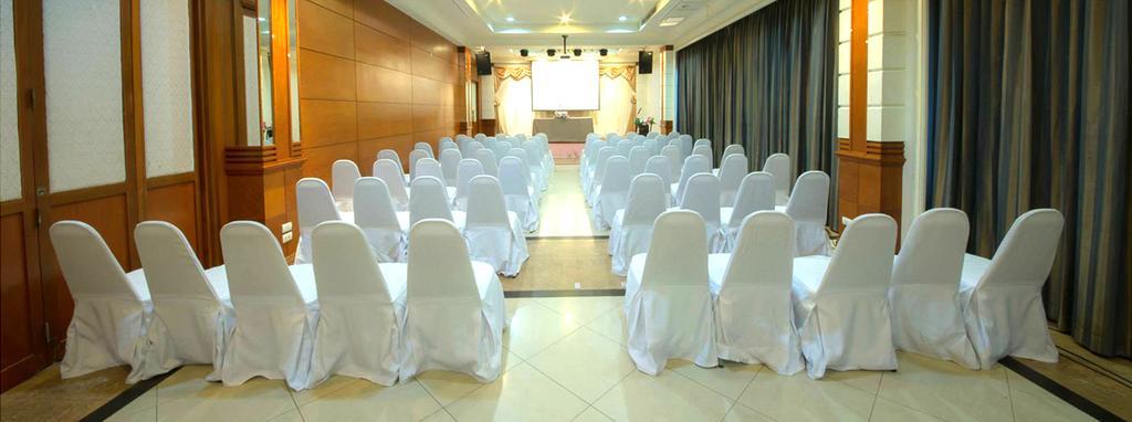 Chakungrao Riverview Hotel Kamphaeng Phet Extérieur photo