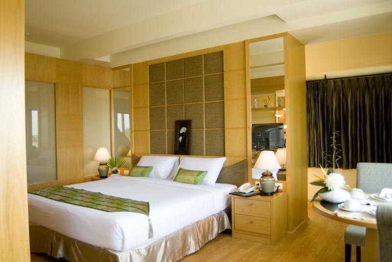 Chakungrao Riverview Hotel Kamphaeng Phet Chambre photo